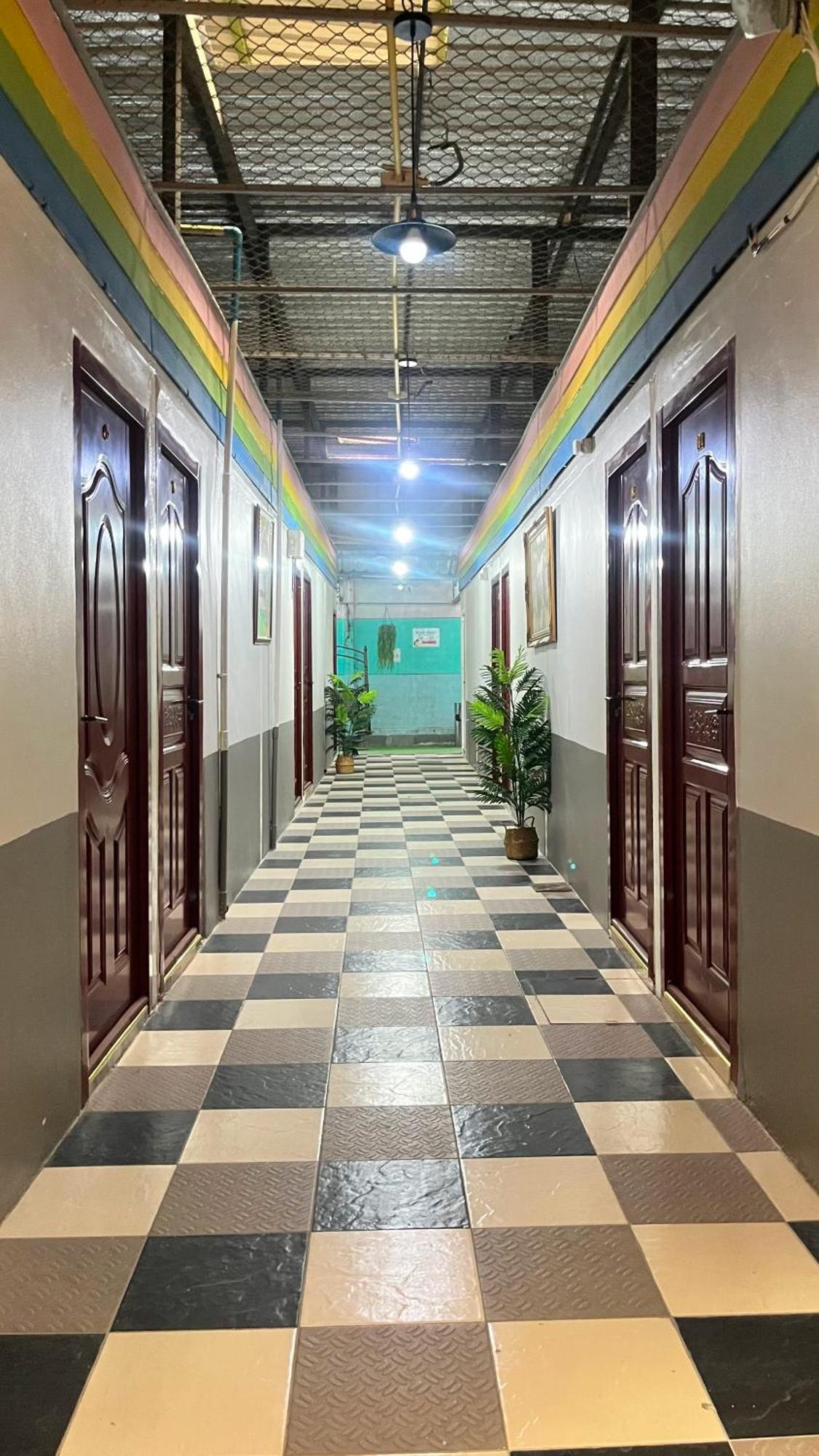 Pa Chalermchai Guesthouse Bangkok Dış mekan fotoğraf