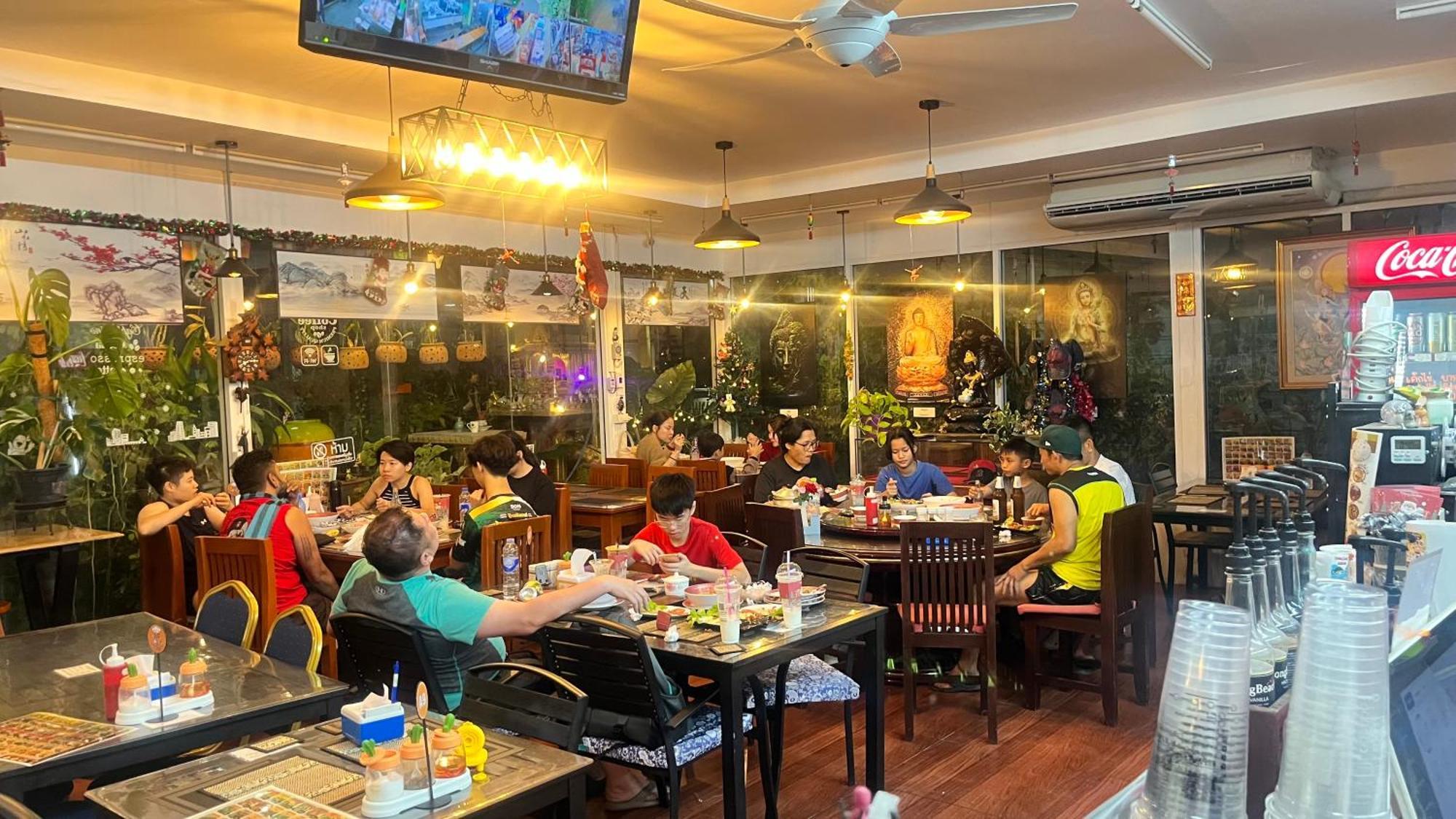 Pa Chalermchai Guesthouse Bangkok Dış mekan fotoğraf