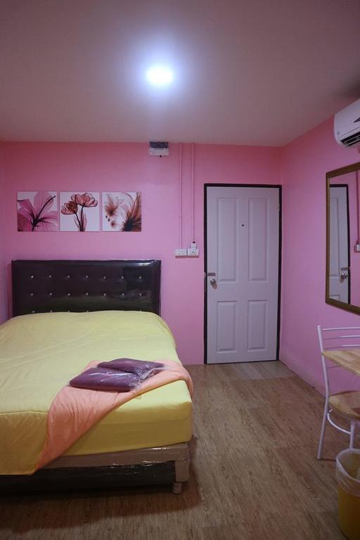 Pa Chalermchai Guesthouse Bangkok Dış mekan fotoğraf